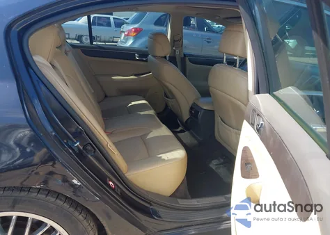 2009 Hyundai Genesis 3.8 z USA, uszkodzony, nr VIN KMHGC46E49U048666